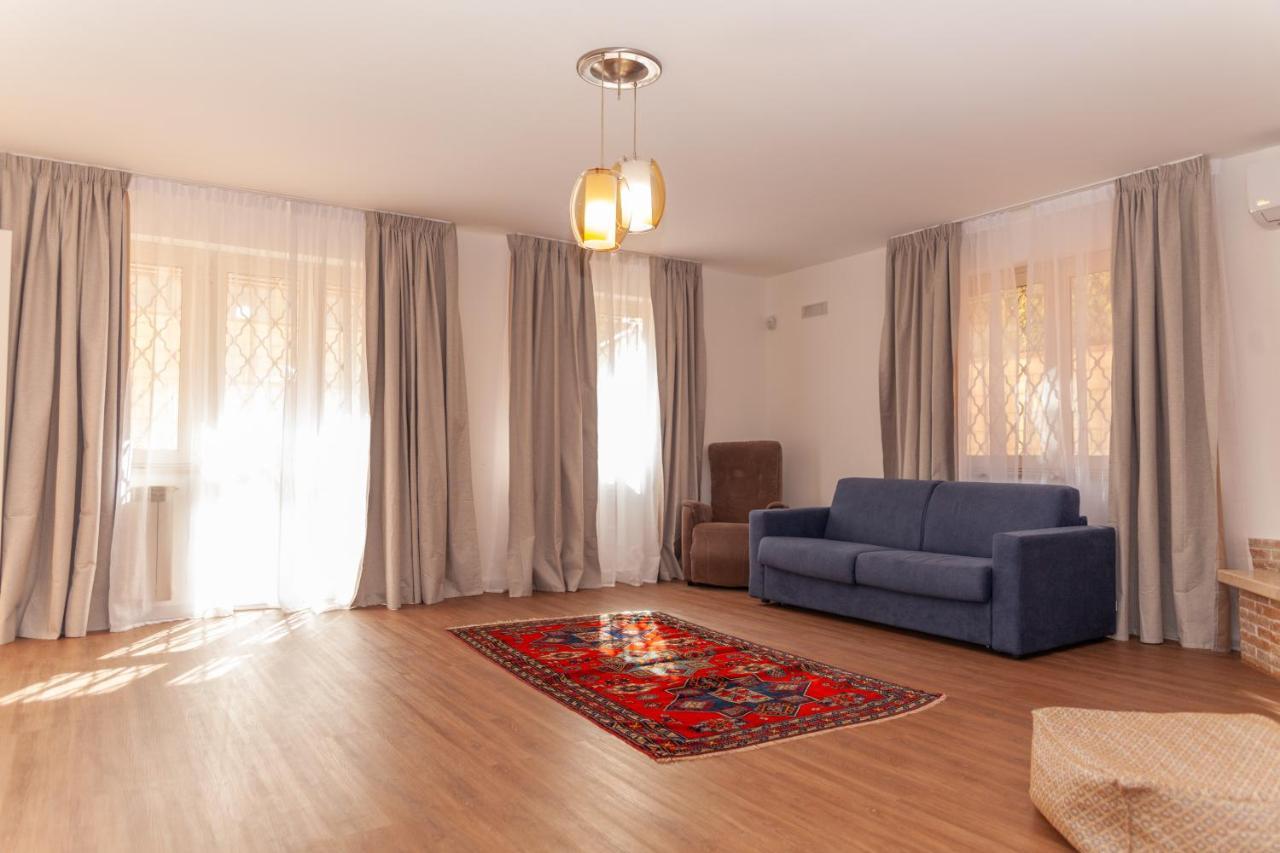Villa Seven Palms Ізола-делле-Фемміне Екстер'єр фото